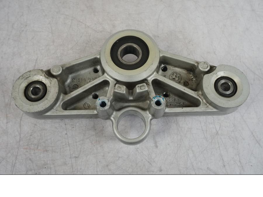 Vänster sida på Gaffelkrona från en BMW R 1100 GS -1998 motorcykel.