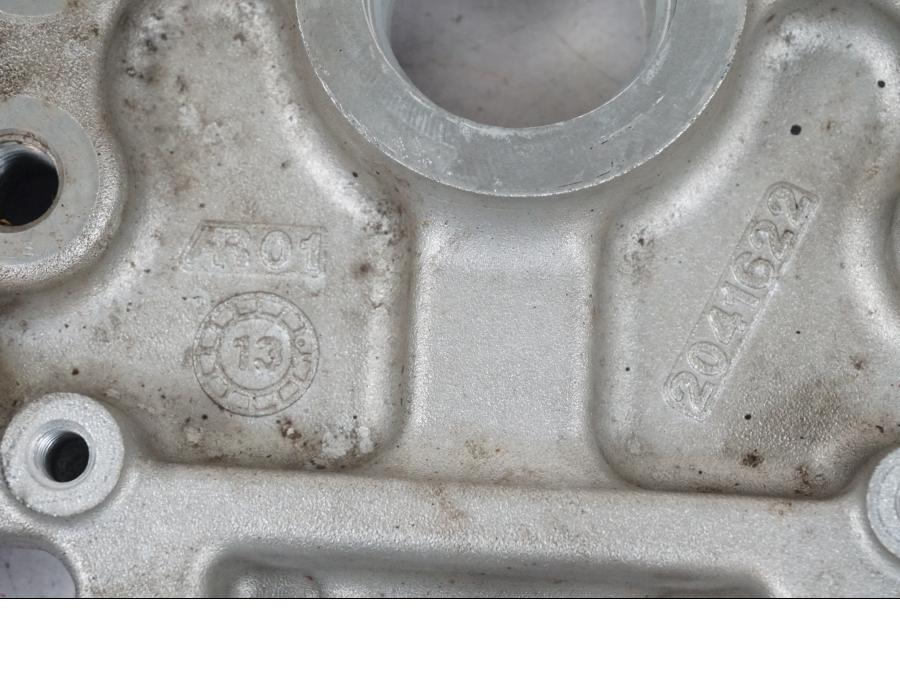 Extrabild1 på Gaffelkrona från en Triumph Tiger Explorer -2013 motorcykel.