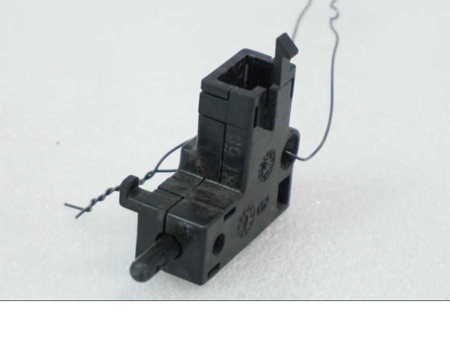 Höger sida pÄ Kopplingskontakt frÄn en Aprilia RSV 1000 -2010 motorcykel.