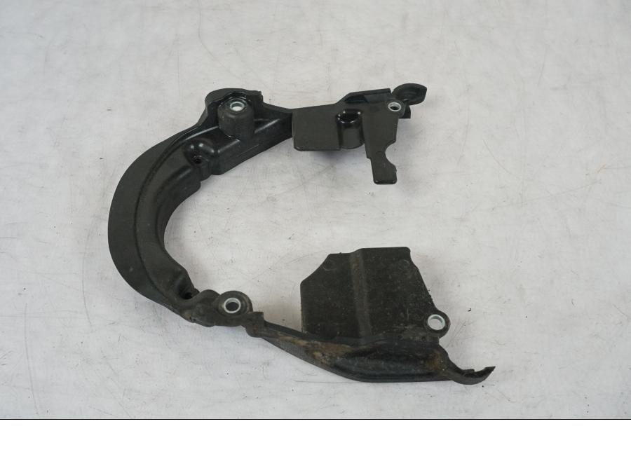 Höger sida på Generatorkåpa från en BMW R Ninet -2017 motorcykel.