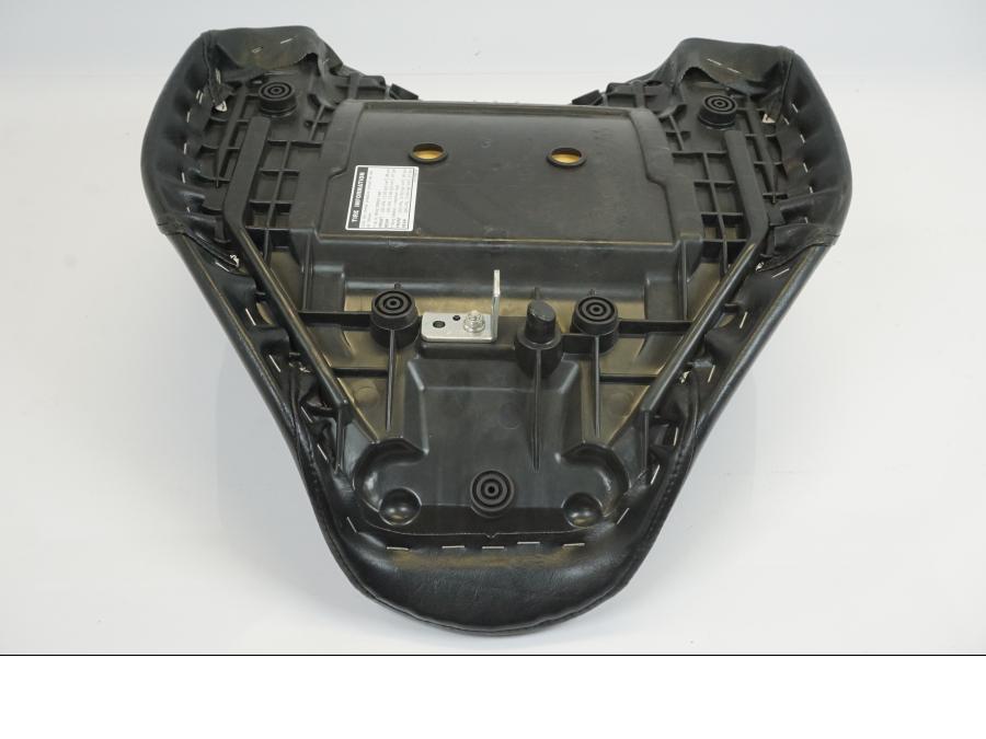 Extrabild1 pÄ Sadel frÄn en Yamaha XV 1900 -2015 motorcykel.