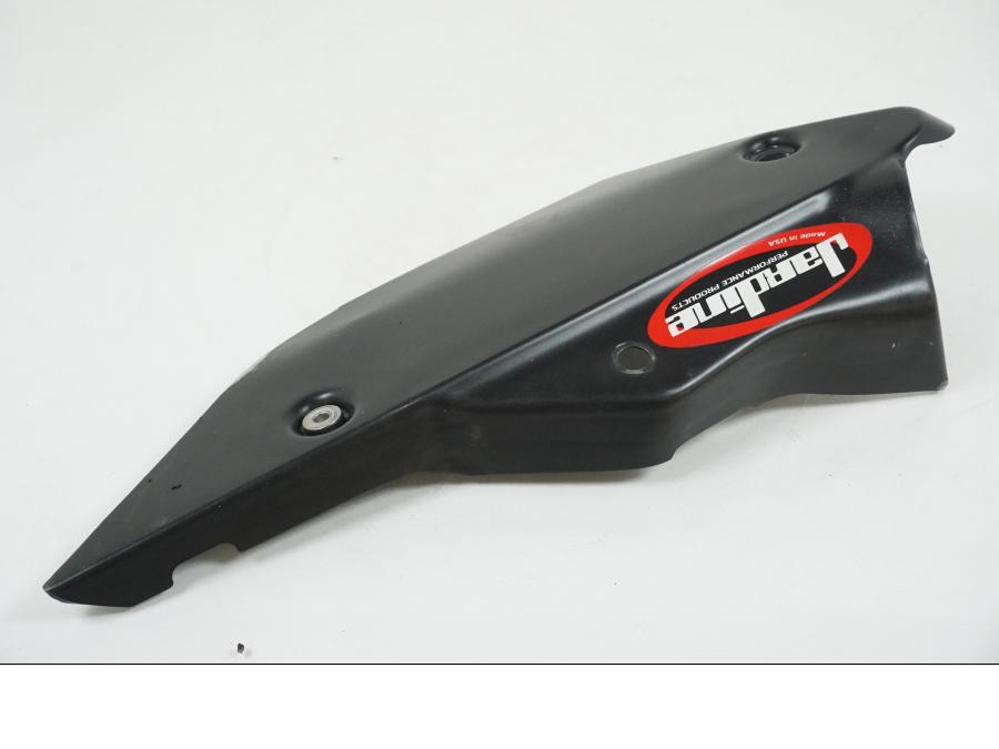 Vänster sida på Värmeskydd från en Kawasaki ZX-10R -2008 motorcykel.