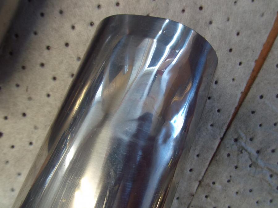 Höger sida på Gaffeldekorrör från en H-D Touring Road King FLHR/I -1997 motorcykel.