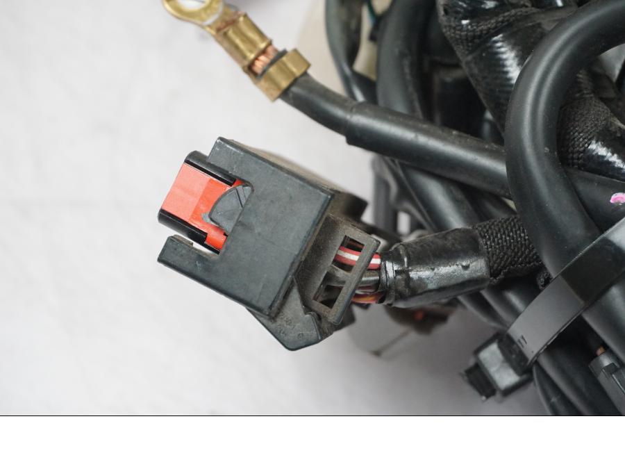 Extrabild6 på Kabelstam från en Kawasaki Z 900 -2019 motorcykel.