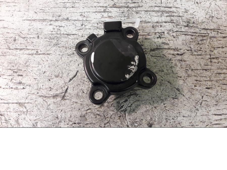 Framsidan på Kopplingslavcylinder från en BMW K 1200 S -2010 motorcykel.