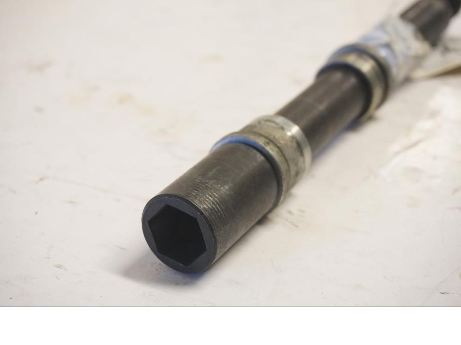 Baksidan på Axel från en Yamaha FJR 1300 -2001 motorcykel.