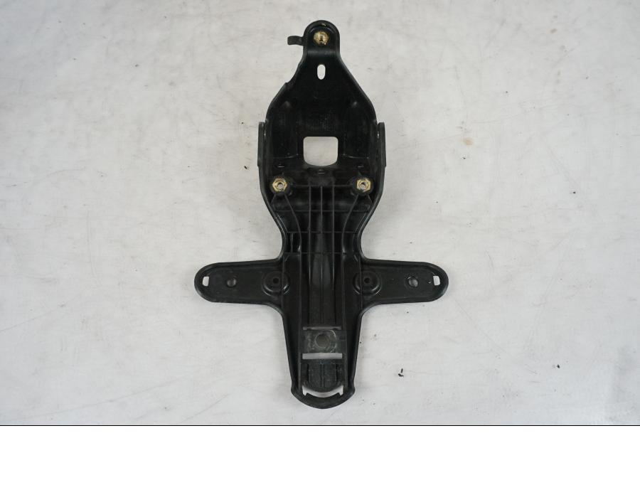 Snett uppifrån på Skylthållare från en Triumph Bonneville T120 -2021 motorcykel.