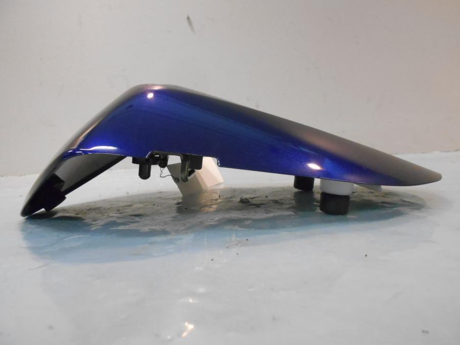 Snett uppifrån på Kuts från en Suzuki GSX-R 1000 -2005 motorcykel.