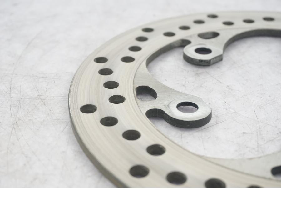 Vänster sida på Bromsskiva från en Suzuki GSX-R 600 -2005 motorcykel.