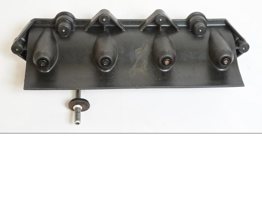 Baksidan på Fuel Rail från en Yamaha YZF R6 -2007 motorcykel.