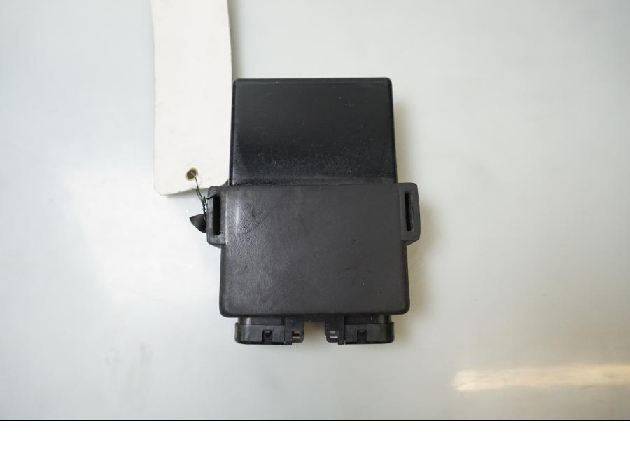 Baksidan på CDI / ECU från en Honda CB 750 SF -1999 motorcykel.