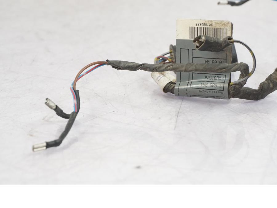 Snett nerifrÄn pÄ Kablage frÄn en BMW R 1200 GS -2005 motorcykel.