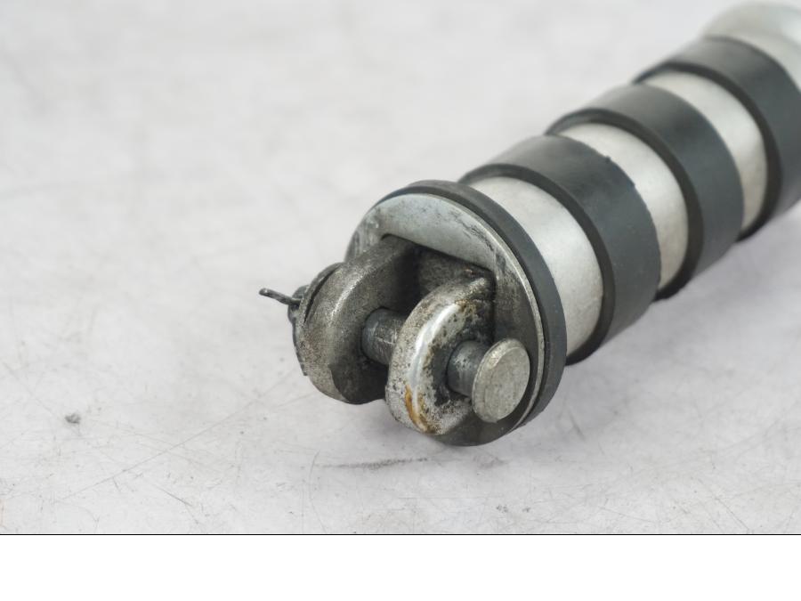 Höger sida på Fotpinne från en Honda VT 600 C -1998 motorcykel.