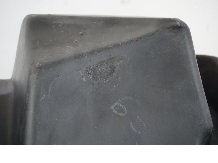 Extrabild6 på Bensintank från en BMW F 650 CS -2002 motorcykel.