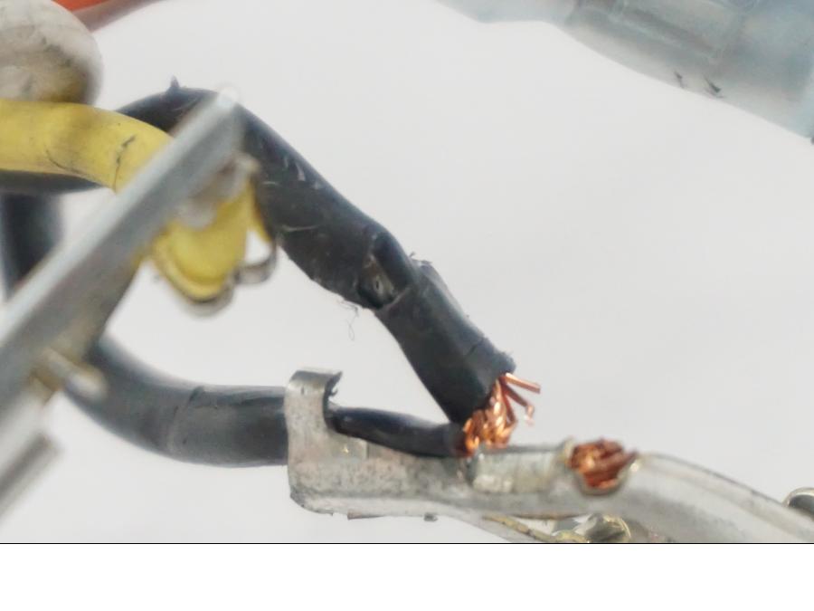 Extrabild4 på Kablage från en H-D Softail Standard FXST -2001 motorcykel.