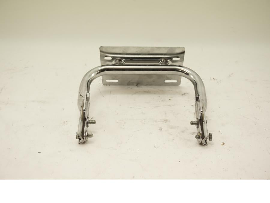 Vänster sida på Skylthållare från en H-D Street Glide FLHX -2007 motorcykel.