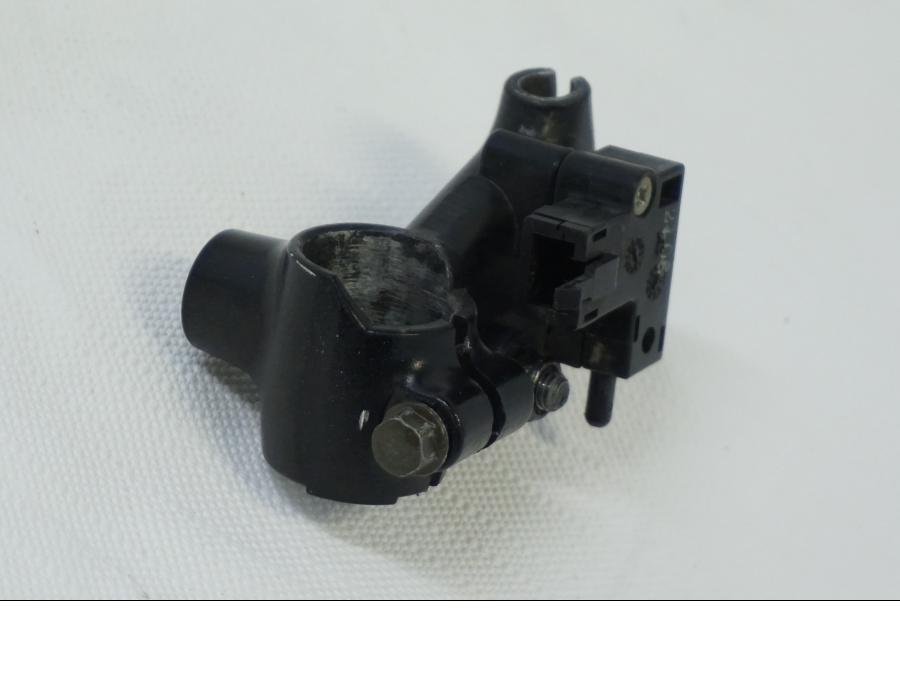 Höger sida på Kopplingsklo från en Buell XB9S -2003 motorcykel.