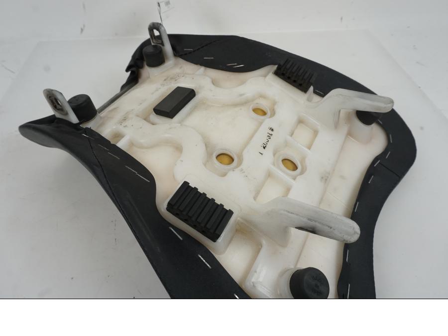 Extrabild3 på Sadel från en Suzuki GSX-R 1000 -2007 motorcykel.