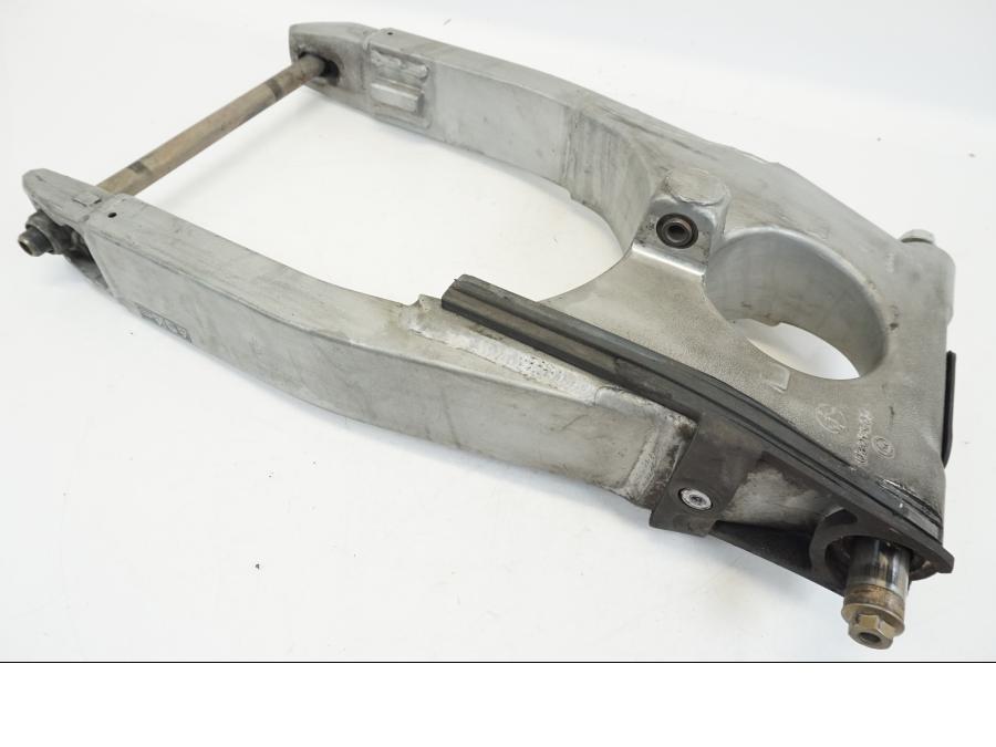 Extrabild6 på Sving från en Triumph TT 600 -2002 motorcykel.