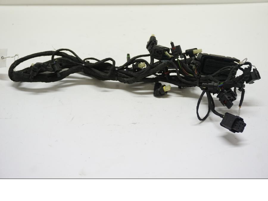 Baksidan på Kablage från en BMW R 1250 GS -2019 motorcykel.