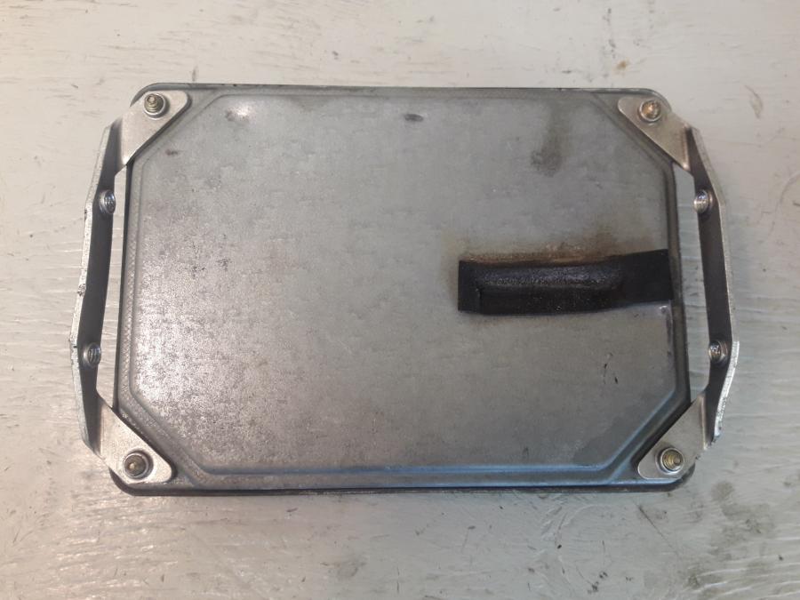 Baksidan på Motronic styrenhet från en BMW R 1150 GS -2003 motorcykel.