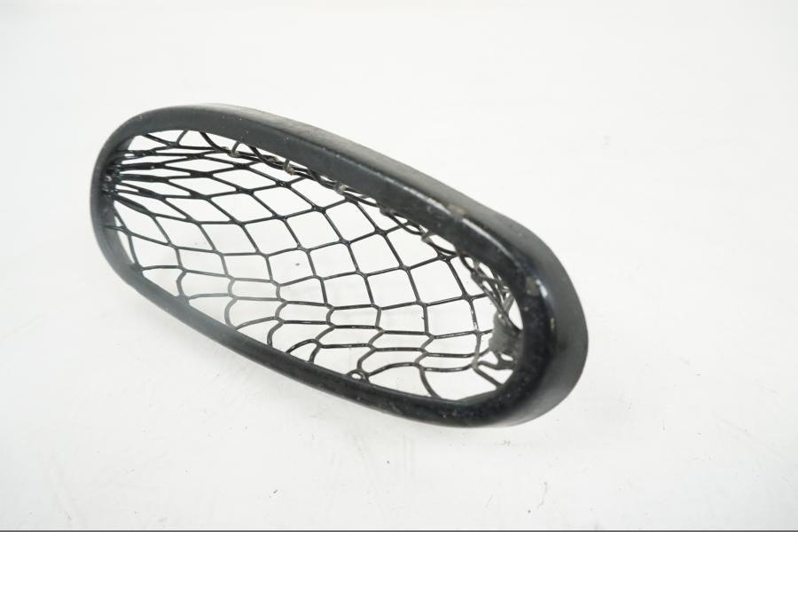 Snett uppifrån på Luftintag från en Kawasaki ZZR 1100 -1994 motorcykel.