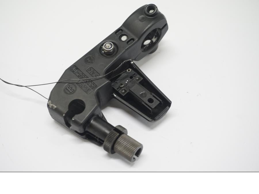 Baksidan på Kopplingsklo från en BMW F 700 GS -2013 motorcykel.