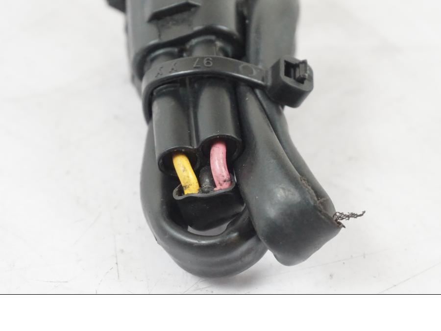 Extrabild1 på Hastighetsgivare från en Kawasaki ZX-6R -2011 motorcykel.