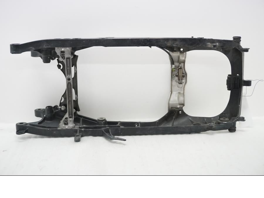 Höger sida på Bakram från en Honda CBR 1000 RR -2004 motorcykel.