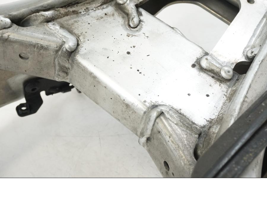 Extrabild6 på Sving från en Yamaha MT-09 -2021 motorcykel.