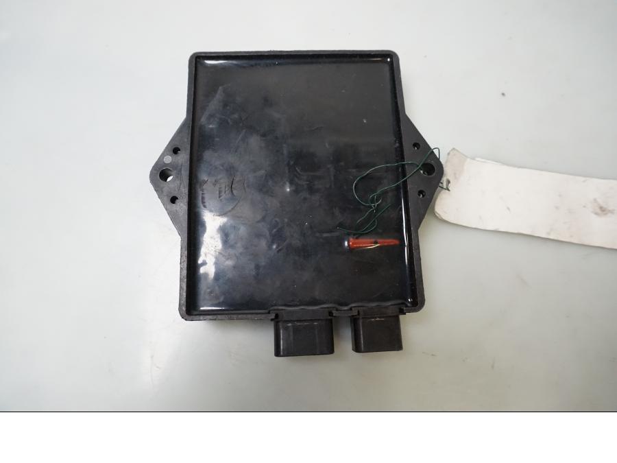 Baksidan på CDI / ECU från en Yamaha YZF R6 -2000 motorcykel.