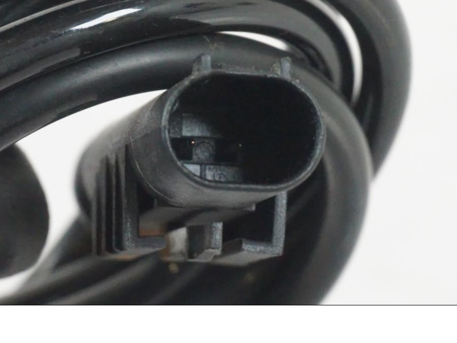 Snett uppifrÄn pÄ ABS givare frÄn en Kawasaki ER-6F -2010 motorcykel.