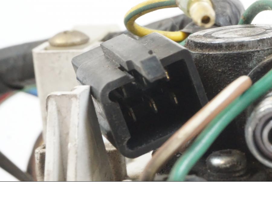 Extrabild4 på Instrumentpanel från en Honda CBR 1000 F -1999 motorcykel.