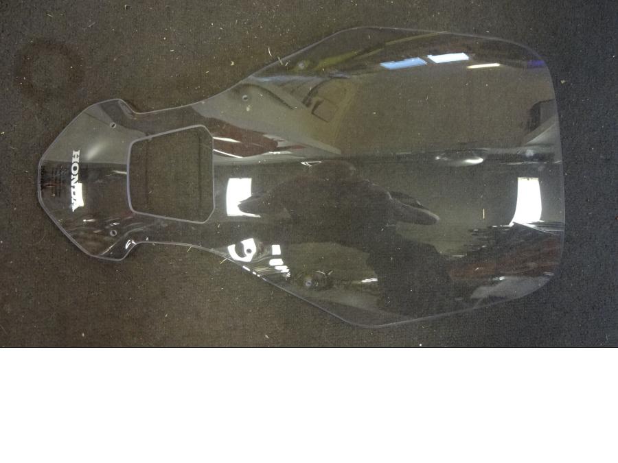 Framsidan på Vindruta från en Honda CRF 1000 Africa Twin -2016 motorcykel.