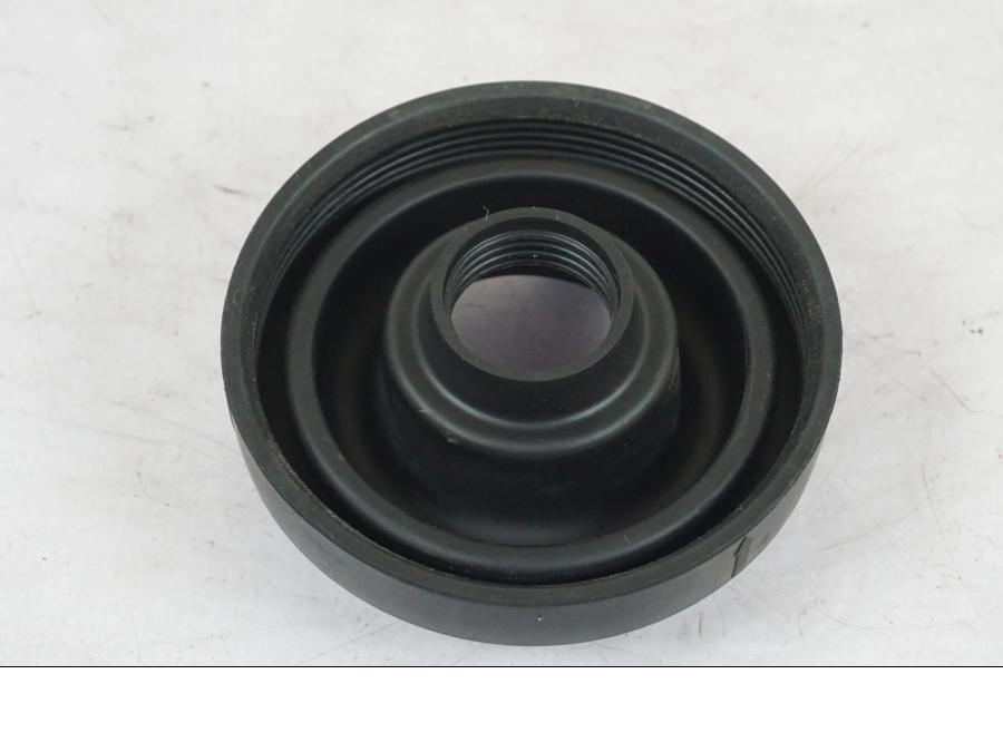 Vänster sida på Strålkastargummi från en Kawasaki Z 900 -2019 motorcykel.