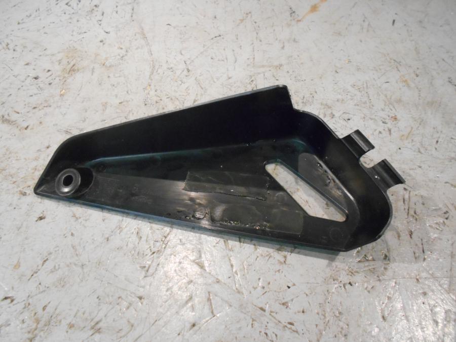 Höger sida på Dekorkåpa från en Triumph Tiger 800 -2016 motorcykel.