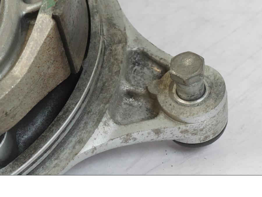 Extrabild1 på Bromstrumma från en Suzuki VL 800 -2002 motorcykel.