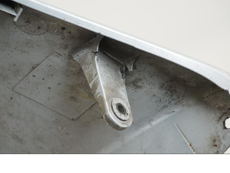 Extrabild6 på Sidkåpa från en Honda VFR 800 -2003 motorcykel.