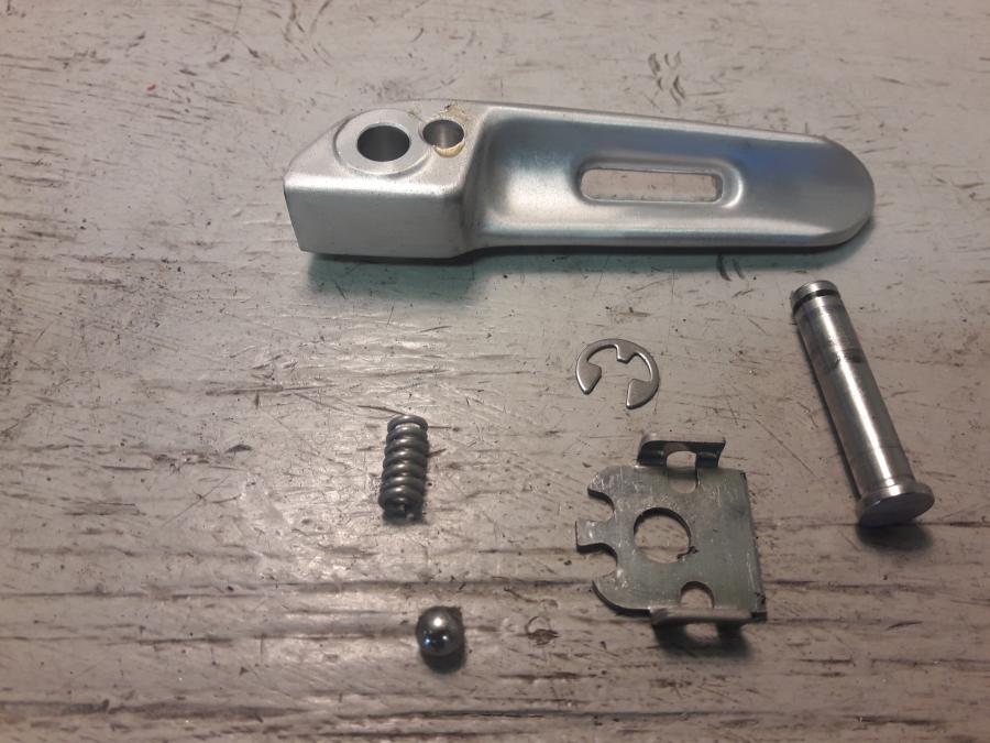 Baksidan på Fotpinne från en Triumph Speed Twin -2019 motorcykel.