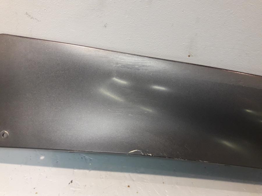 Höger sida på Sidkåpa från en Yamaha YZF R6 -2006 motorcykel.