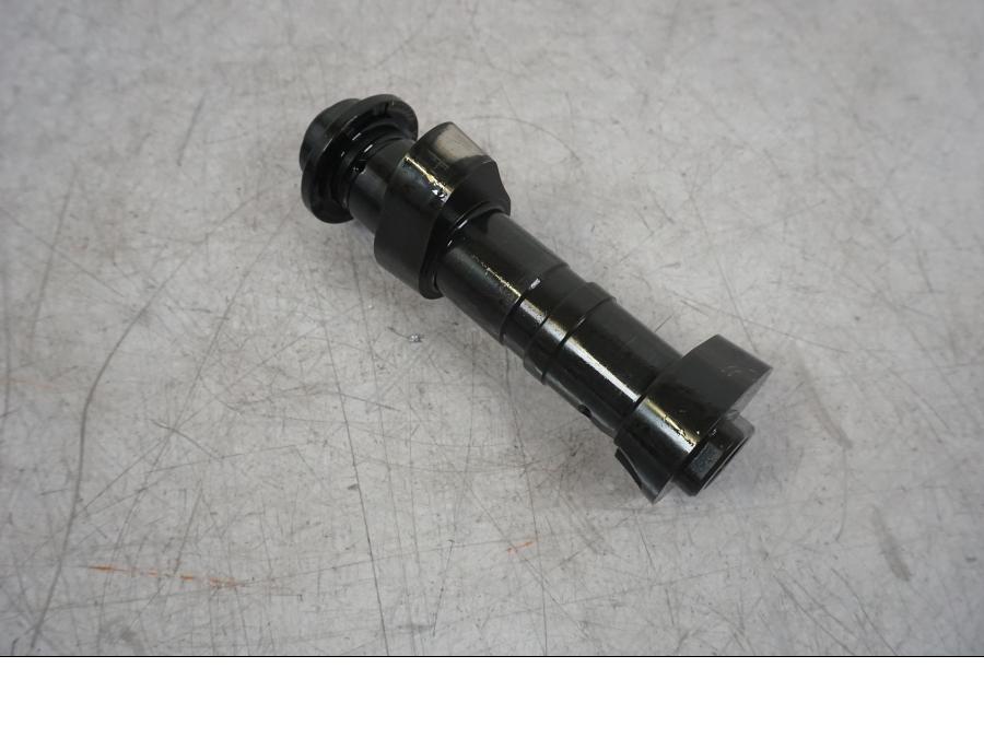 Vänster sida på Kamaxel från en BMW R 1200 GS -2010 motorcykel.