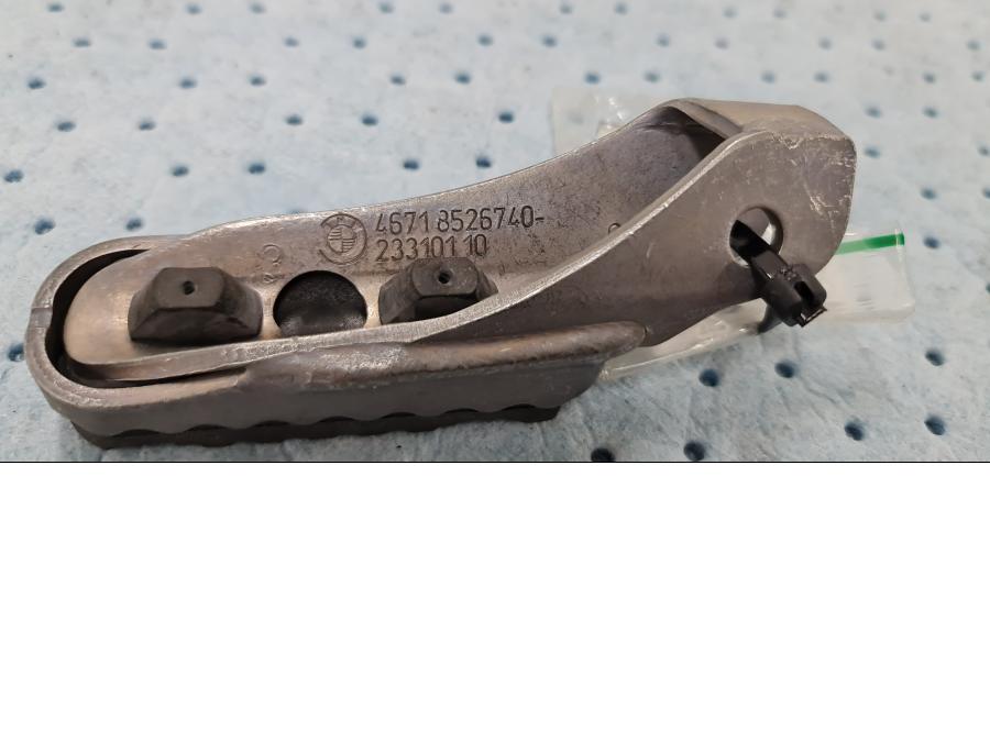 Höger sida på Fotpinne från en BMW R 1200 GS -2015 motorcykel.