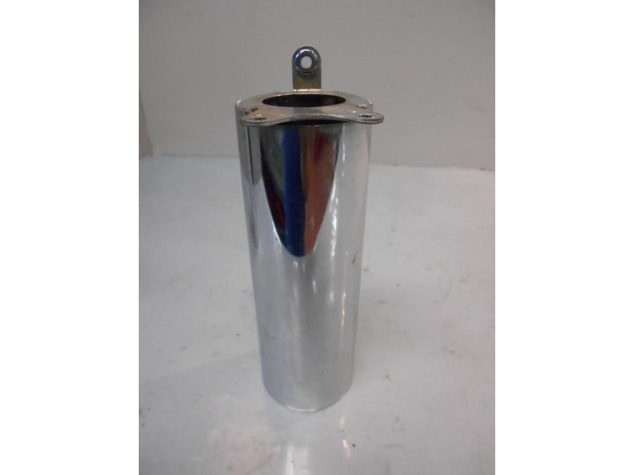 Framsidan på Gaffelbendekor från en Kawasaki VN 800 -1997 motorcykel.