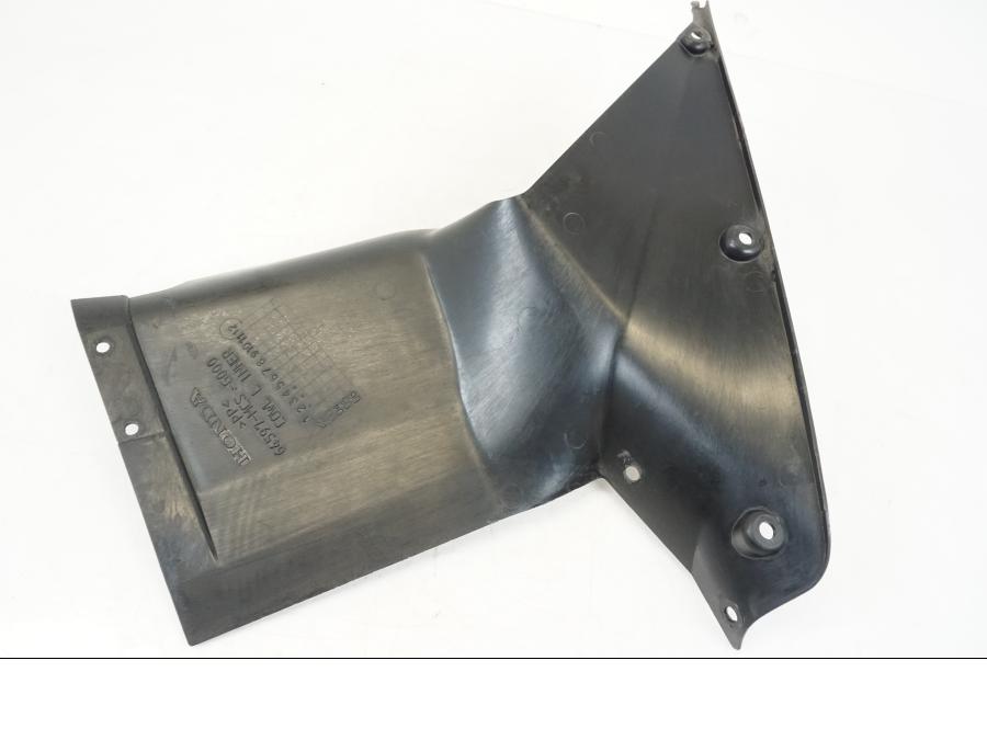 Vänster sida på Innerpanel från en Honda ST 1300 -2002 motorcykel.