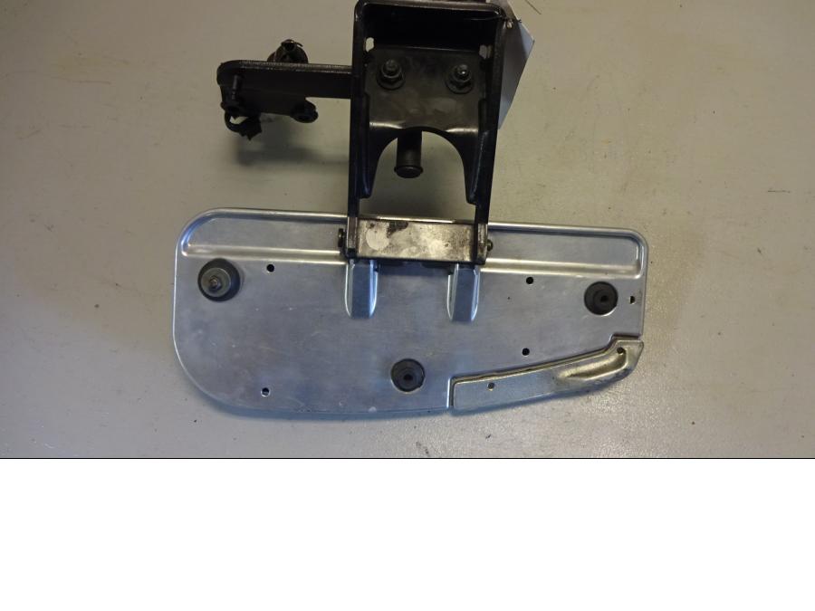 Snett uppifrån på Fotplatta från en Yamaha XV 1600 -2002 motorcykel.