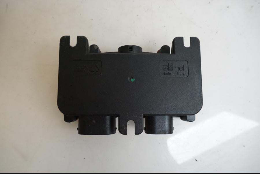 Extrabild1 på Låssats från en BMW K 1200 S -2007 motorcykel.