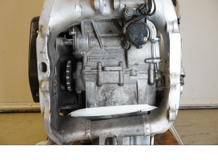 Snett uppifrån på Motorpaket från en Yamaha YZF R6 -1999 motorcykel.