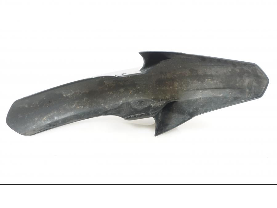 Snett uppifrån på Framskärm från en Yamaha YS125 -2018 motorcykel.