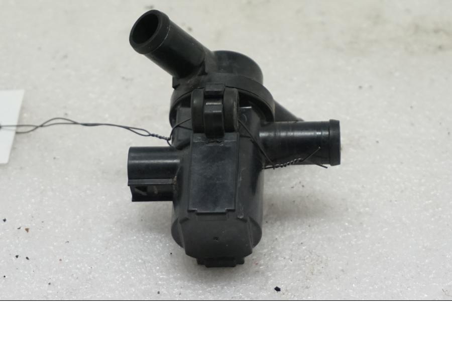 Framsidan på Actuator från en Ducati Monster 1200 -2015 motorcykel.