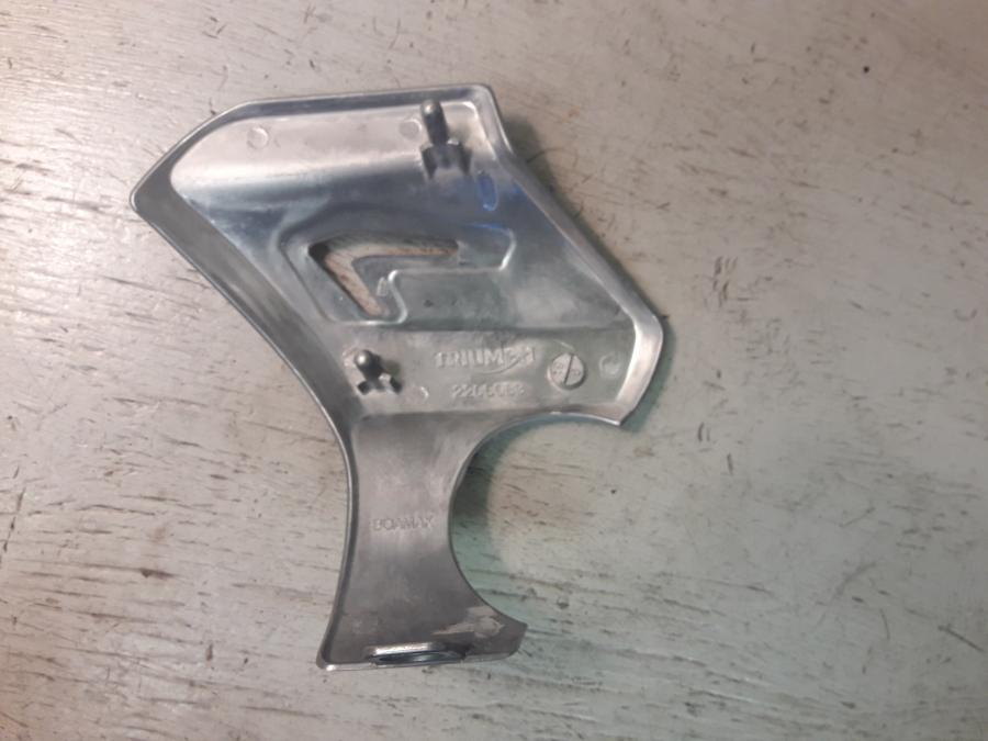 Baksidan på Dekorkåpa från en Triumph Speed Twin -2019 motorcykel.